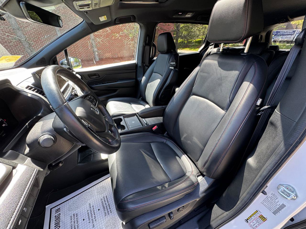 Used 2025 Honda Odyssey Sport-L image 9
