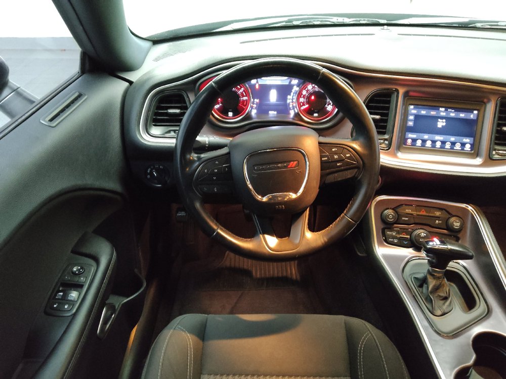Used 2018 Dodge Challenger SXT RWD image 22