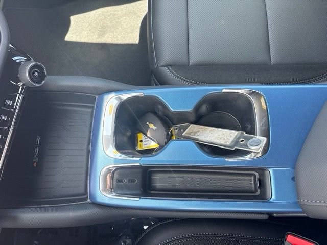 New 2026 Chevrolet Equinox EV LT AWD/4WD image 8