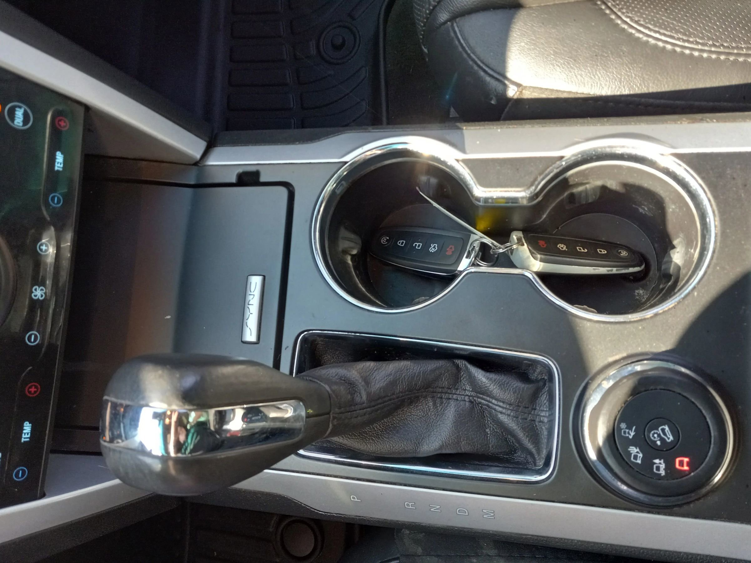 Used 2015 Ford Explorer Limited w/ Equipment Group 302A image 24