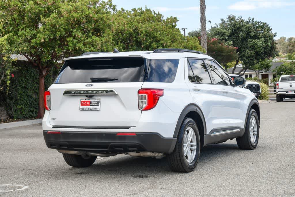 Used 2022 Ford Explorer XLT RWD image 9