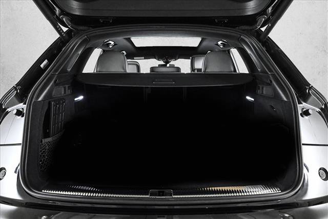 Certified 2024 Audi Q5 e Premium Plus w/ Premium Plus Package image 6