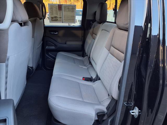 Certified 2024 Nissan Frontier SV w/ SV Convenience Package image 12