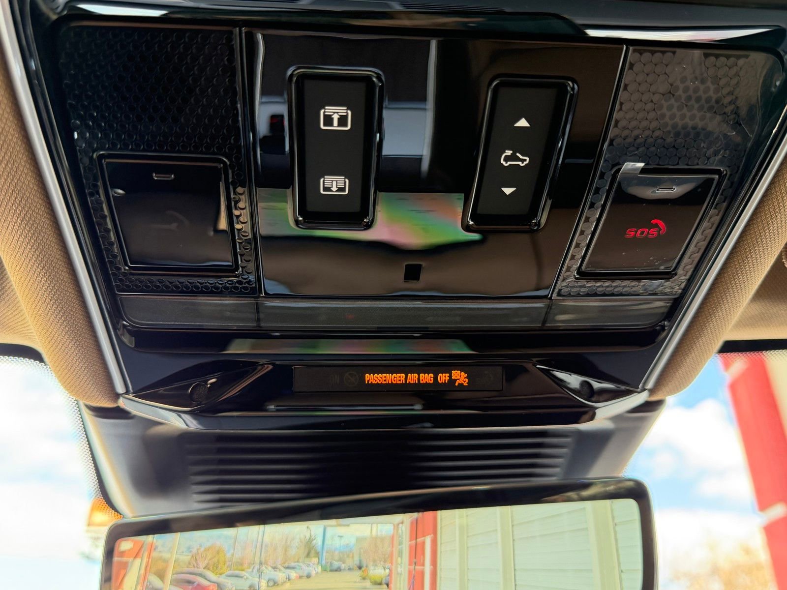 New 2026 Land Rover Range Rover SE image 20