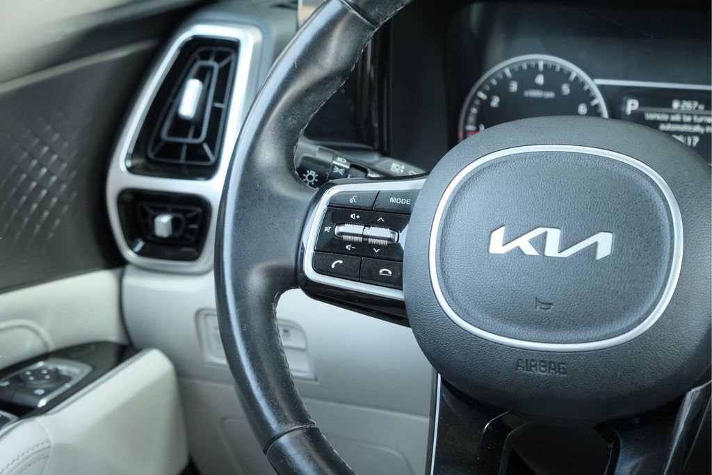 Used 2022 Kia Sorento SX FWD image 12