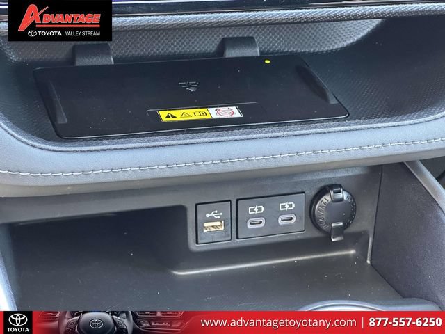 Used 2023 Toyota Highlander XSE AWD/4WD image 38