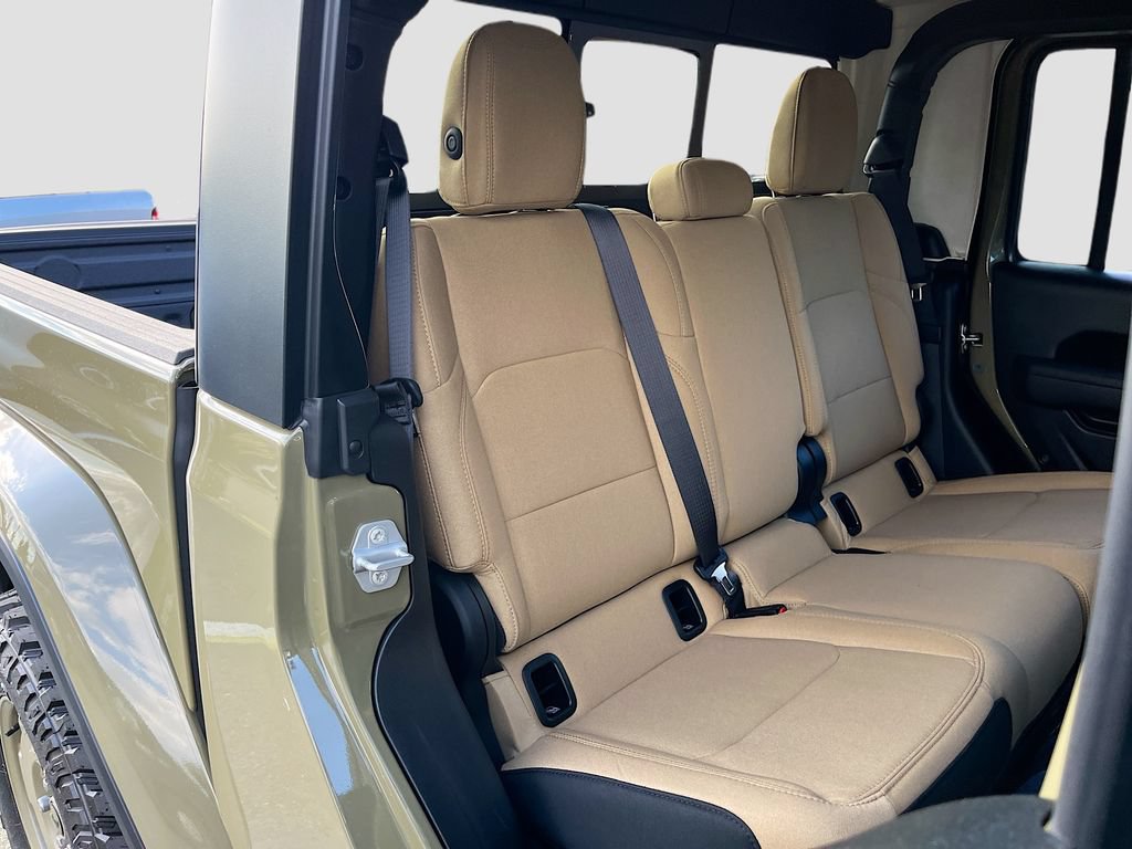 New 2026 Jeep Gladiator Willys AWD/4WD image 24