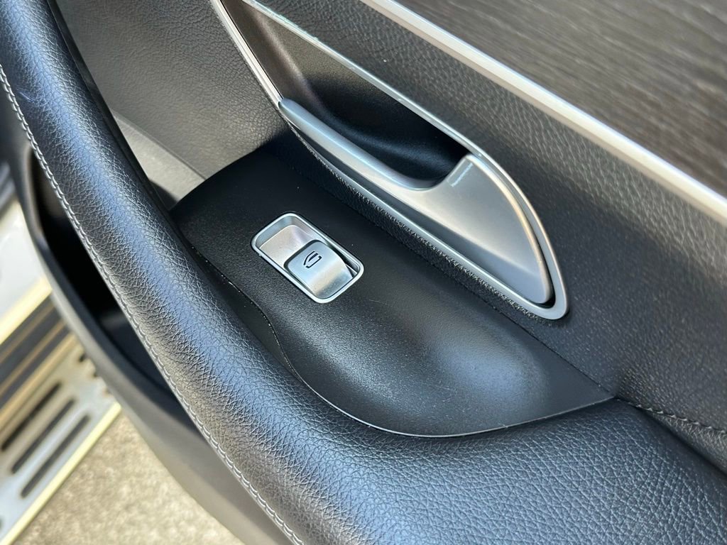 Used 2021 Mercedes-Benz GLE 350 4MATIC image 31