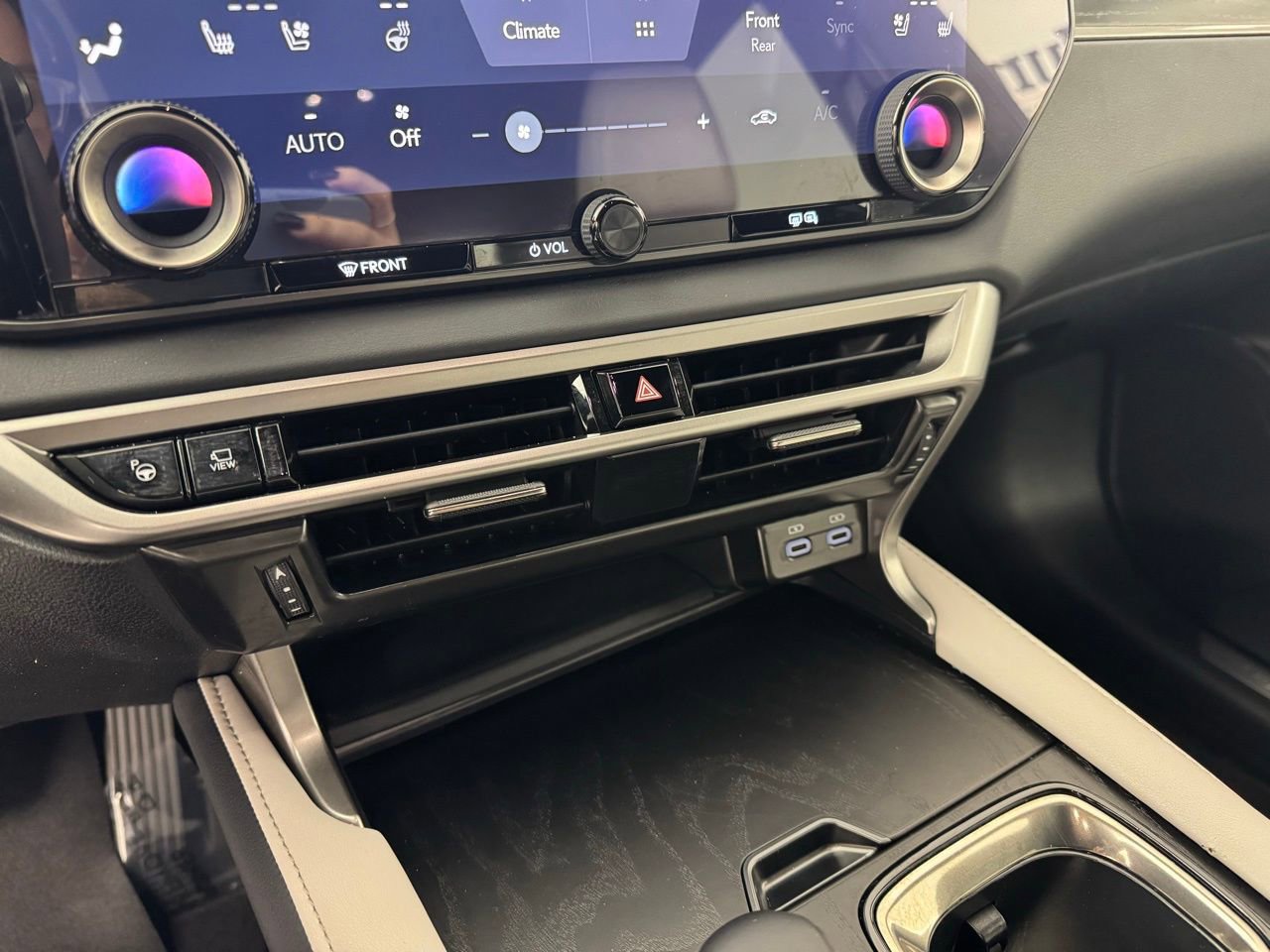 Used 2024 Lexus RX 350 AWD image 19