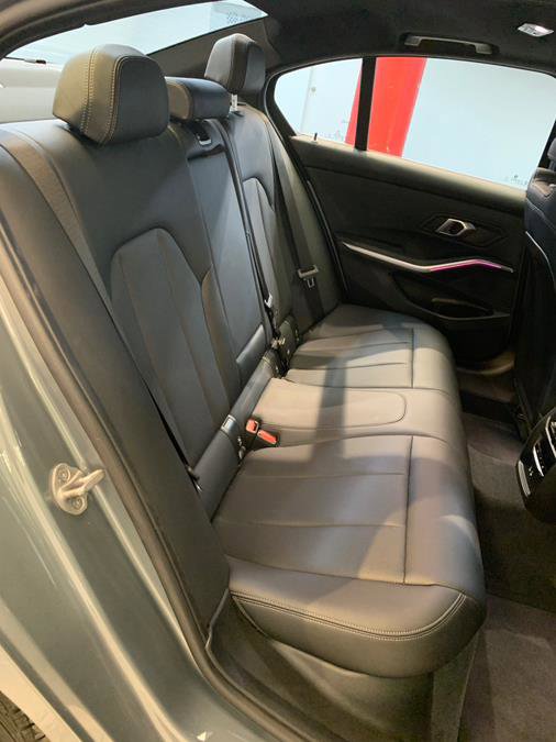 Used 2024 BMW 330i xDrive Sedan w/ Convenience Package image 57