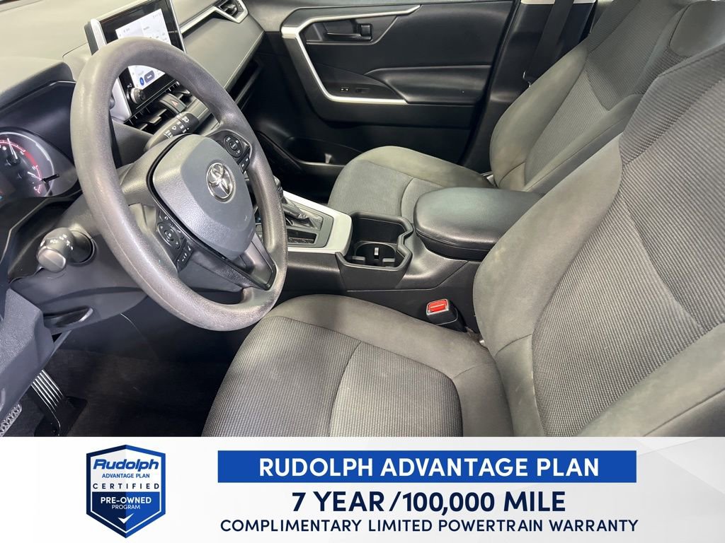 Used 2024 Toyota RAV4 LE image 17