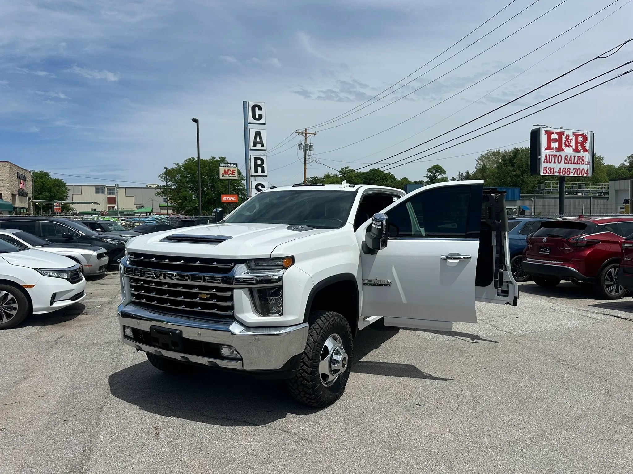 Used 2020 Chevrolet Silverado 3500 LTZ w/ LTZ Texas Edition AWD/4WD image 7