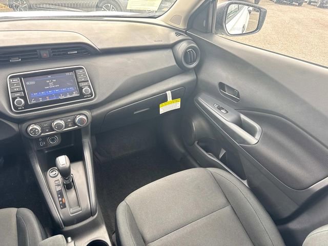 Certified 2025 Nissan Kicks Play S image 18