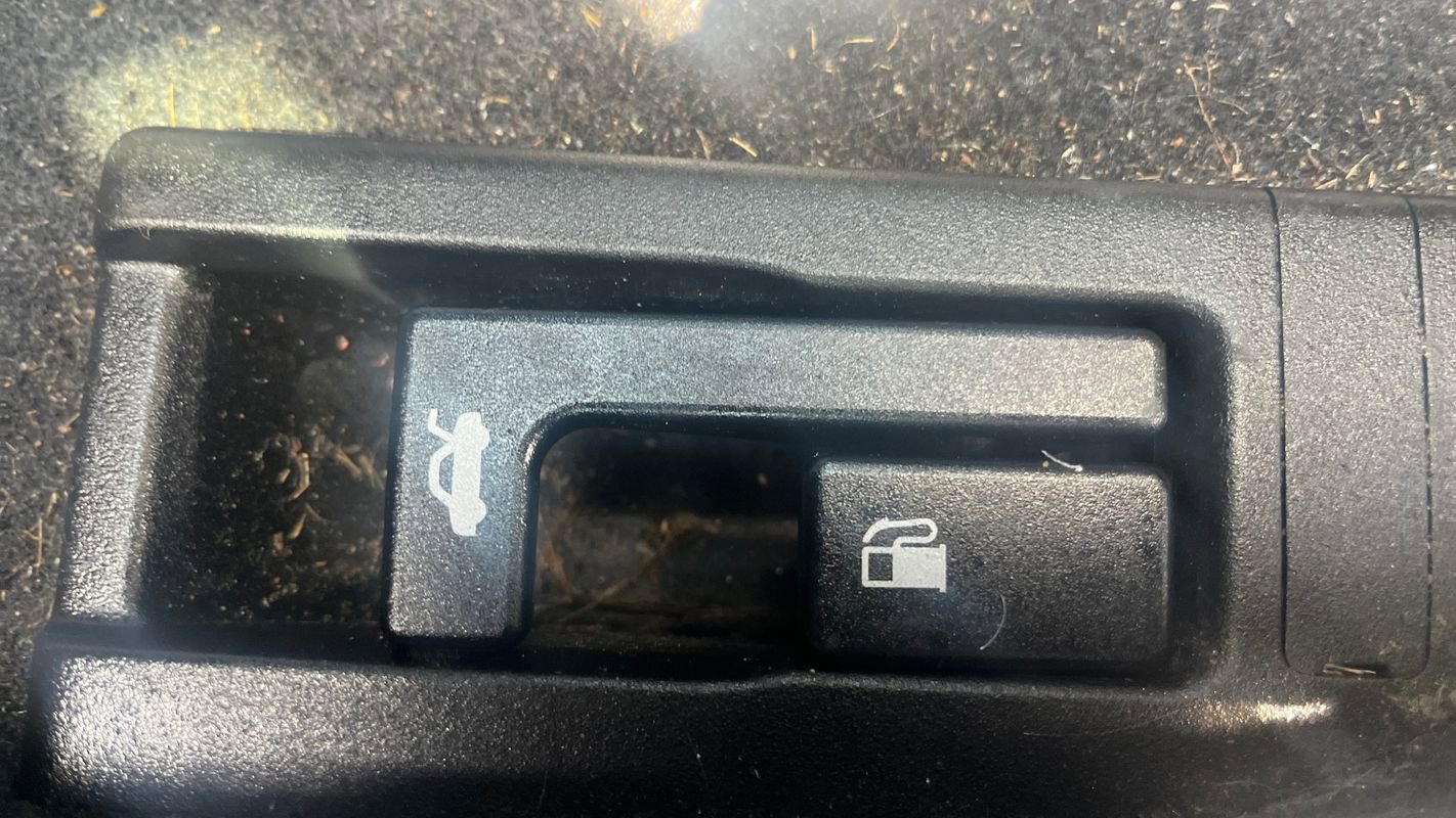 Used 2016 Subaru Impreza 2.0i AWD/4WD image 22