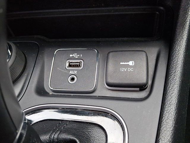 Certified 2020 Jeep Cherokee Limited image 30