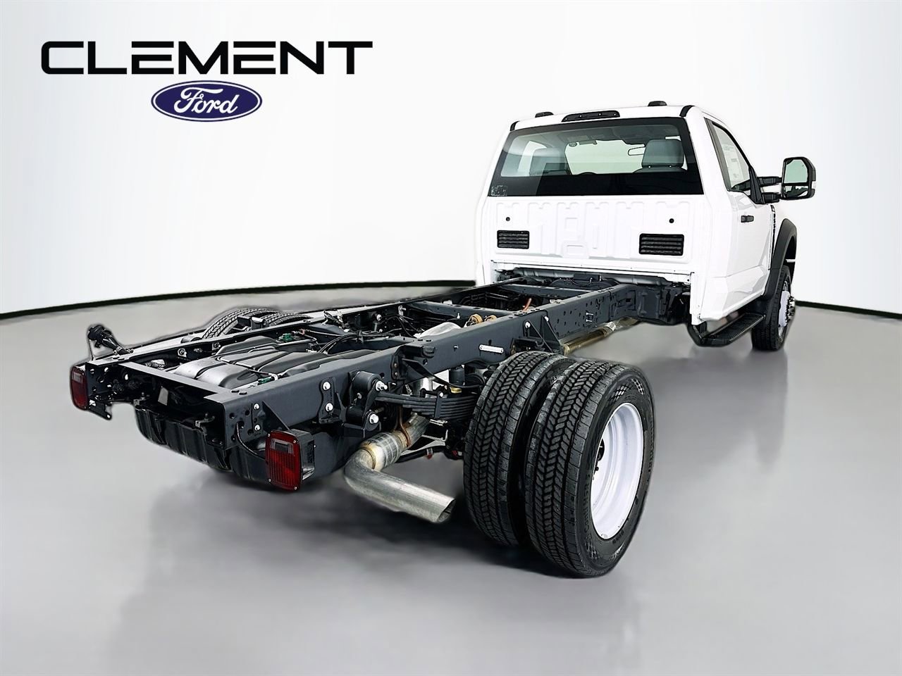 New 2026 Ford F550 4x4 Regular Cab Super Duty image 6