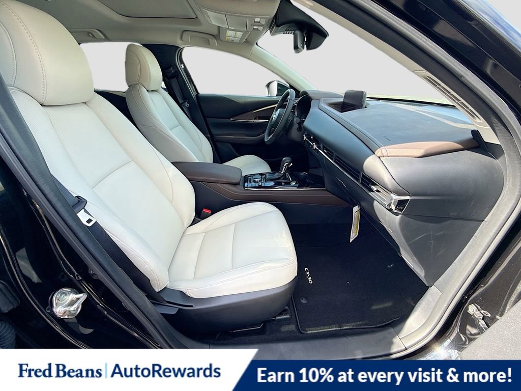 New 2025 MAZDA CX-30 2.5 Turbo w/ Premium Plus Pkg image 30