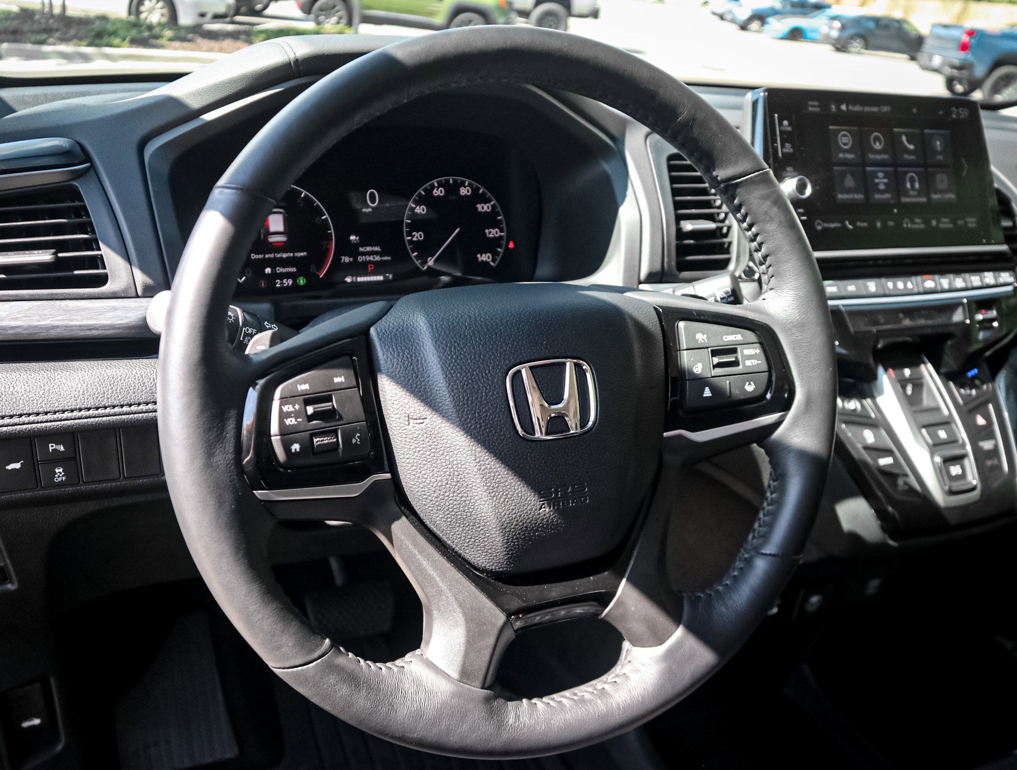Used 2025 Honda Odyssey Elite image 18