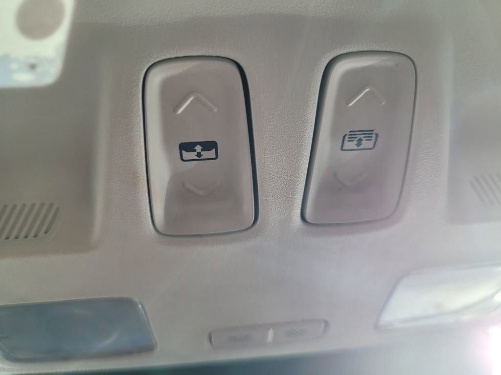 Used 2021 Ford Escape Titanium image 43