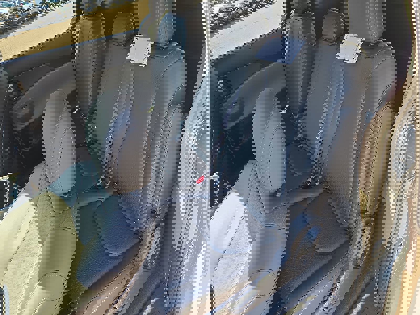 New 2026 Kia Carnival EX image 16