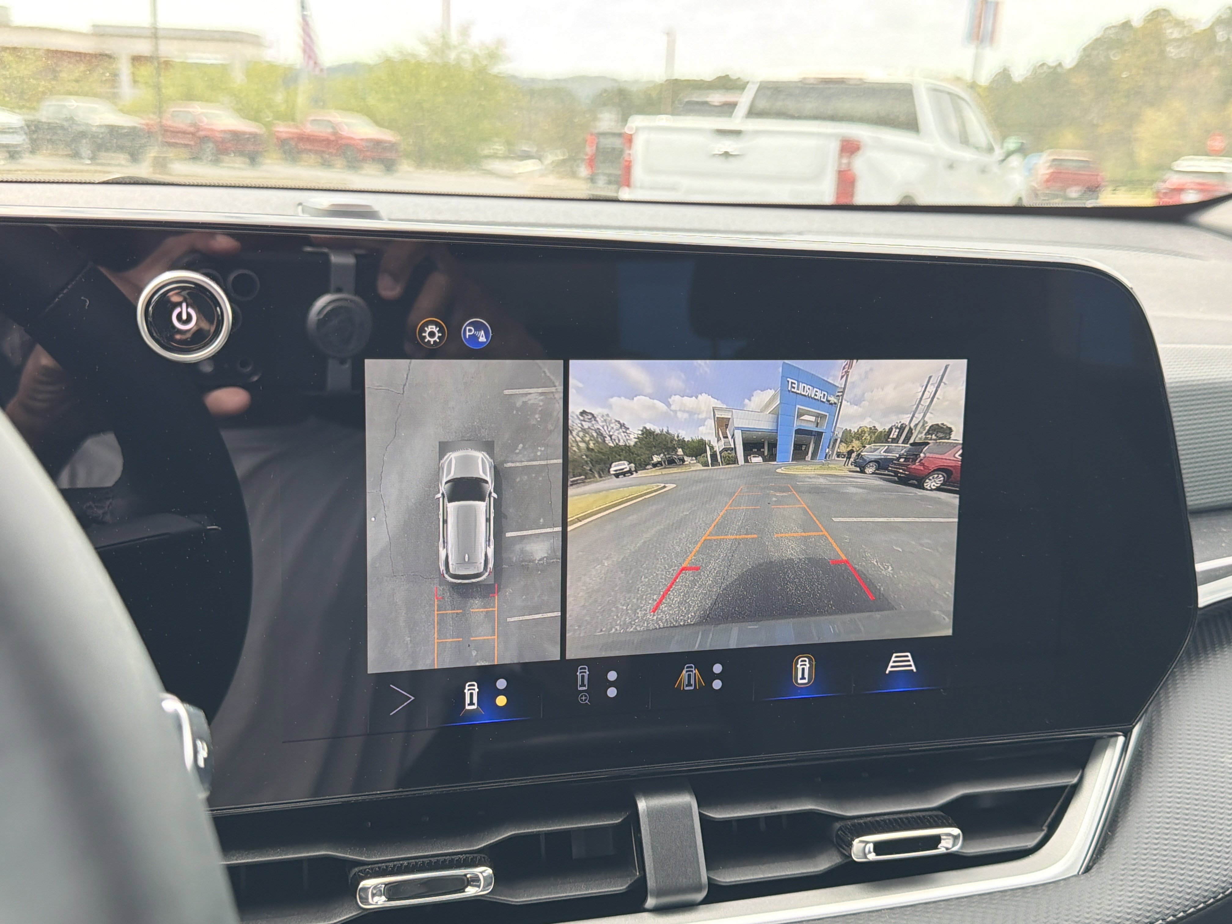 New 2026 Chevrolet Equinox LT w/ Midnight Edition image 28