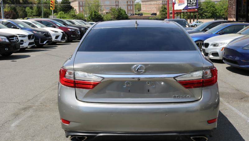 Used 2018 Lexus ES 350 w/ Premier Package FWD image 6