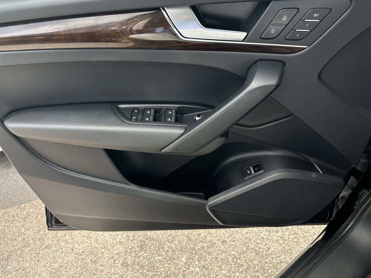 Used 2019 Audi Q5 2.0T Premium image 16