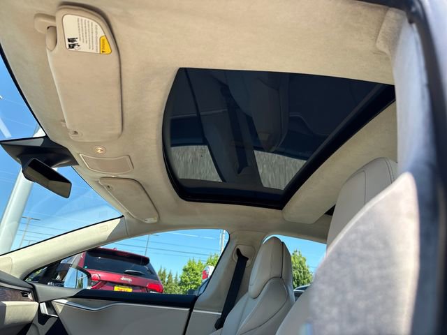 Used 2017 Tesla Model S 60 RWD image 27