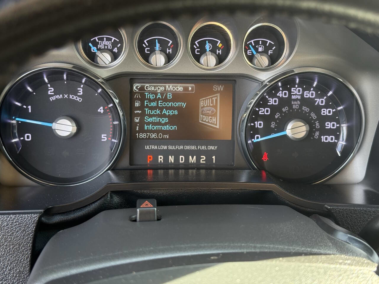 Used 2011 Ford F350 Lariat w/ Chrome Pkg image 21