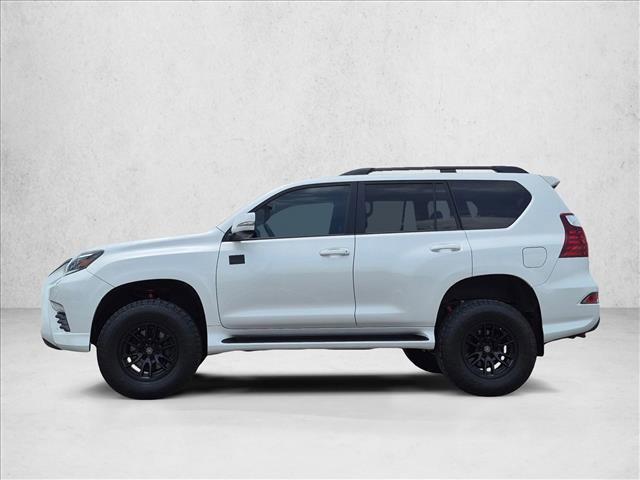 Used 2022 Lexus GX 460 w/ Black Line Special Edition AWD/4WD image 8