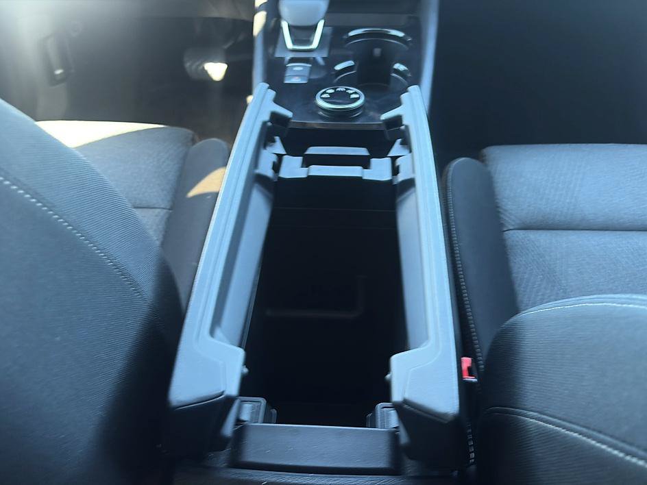 Certified 2025 Nissan Rogue SV AWD/4WD image 42