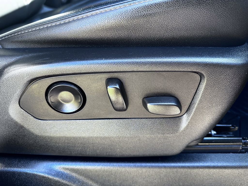 Used 2021 Chevrolet Tahoe Z71 image 41