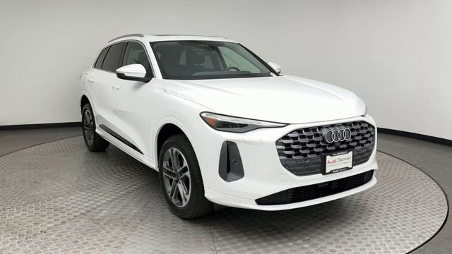 Used 2025 Audi Q5 Premium w/ Convenience Package AWD/4WD image 8