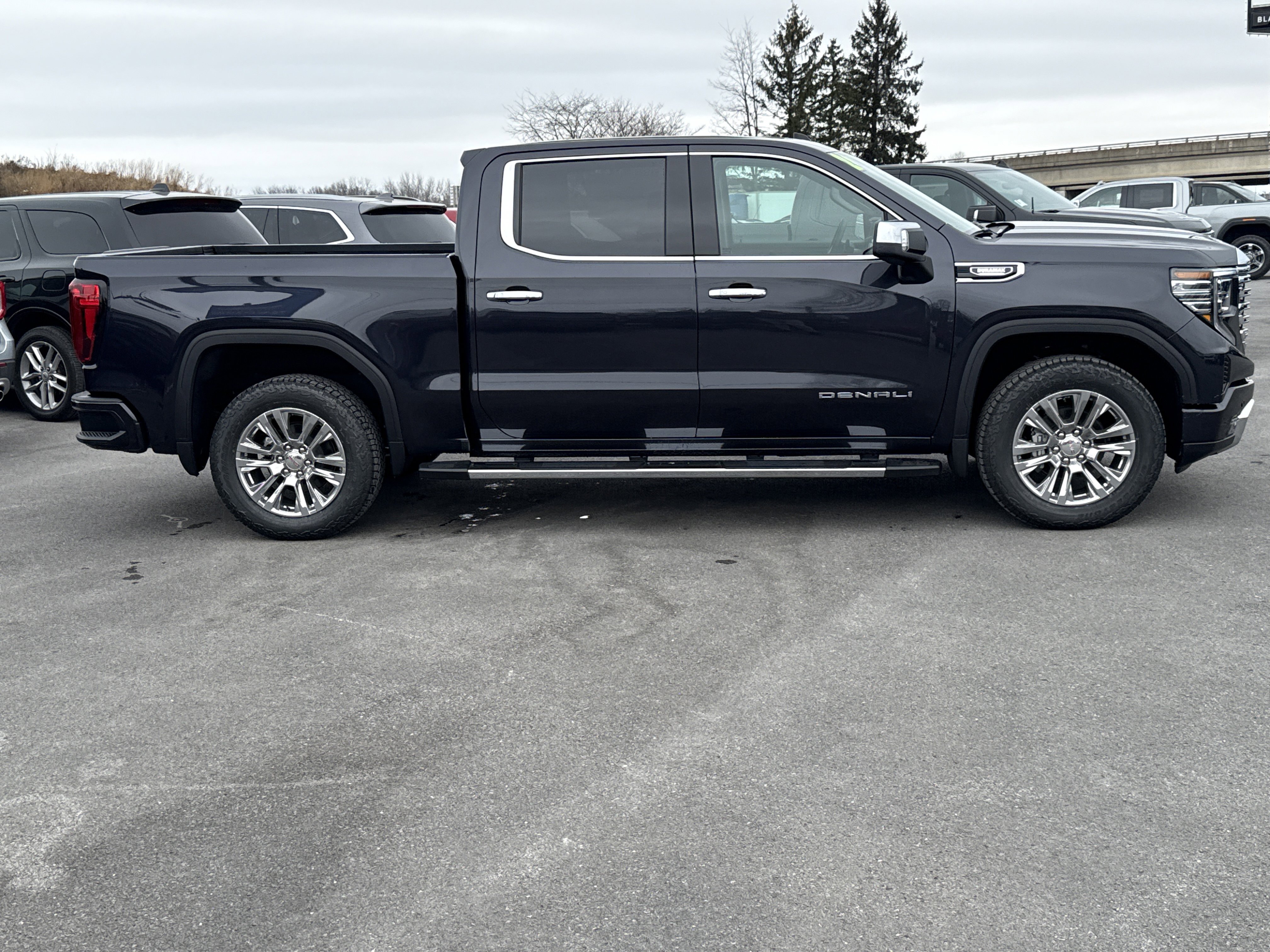 New 2026 GMC Sierra 1500 Denali AWD/4WD image 2