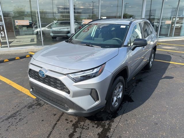 Used 2023 Toyota RAV4 LE AWD/4WD image 14