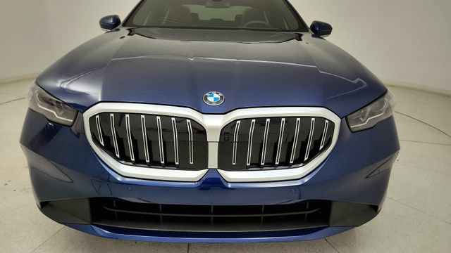 Used 2026 BMW 530i RWD image 24