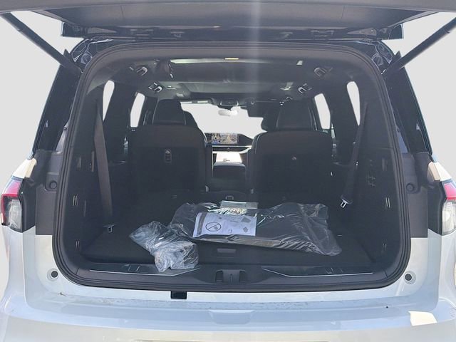 New 2026 INFINITI QX80 4WD image 22
