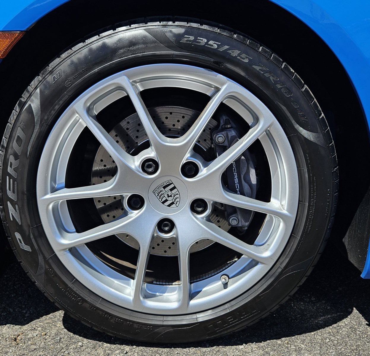 Used 2022 Porsche 718 Cayman RWD image 12