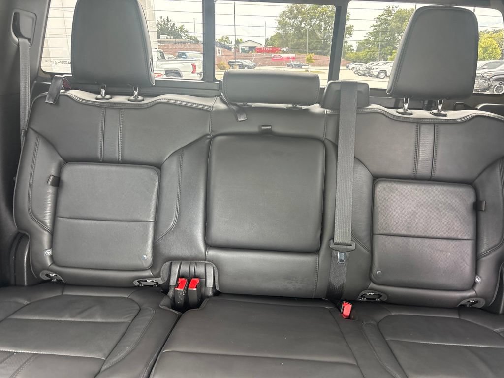 Used 2020 Chevrolet Silverado 1500 High Country w/ Max Trailering Package AWD/4WD image 39