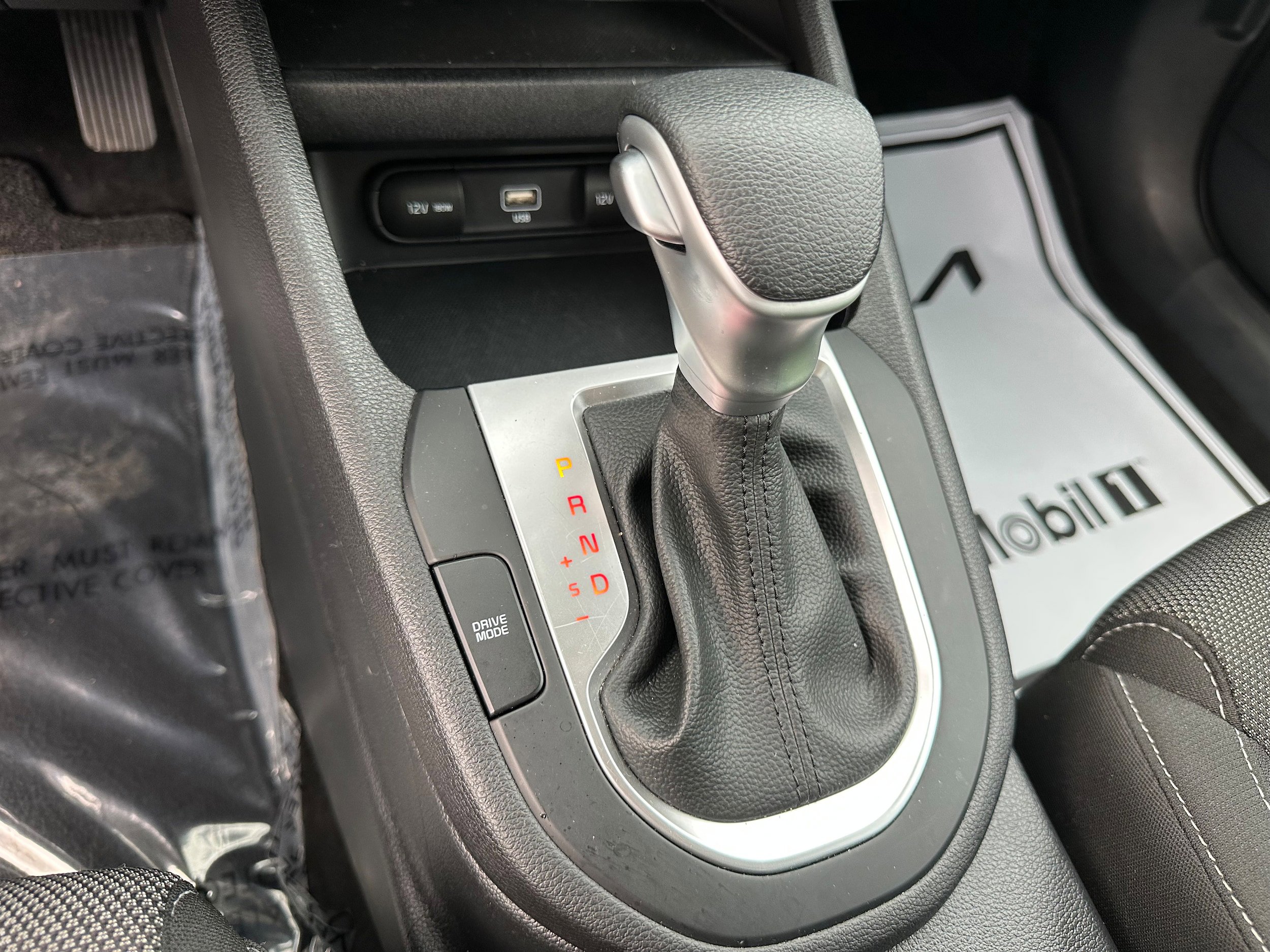 Used 2023 Kia Forte LXS image 31