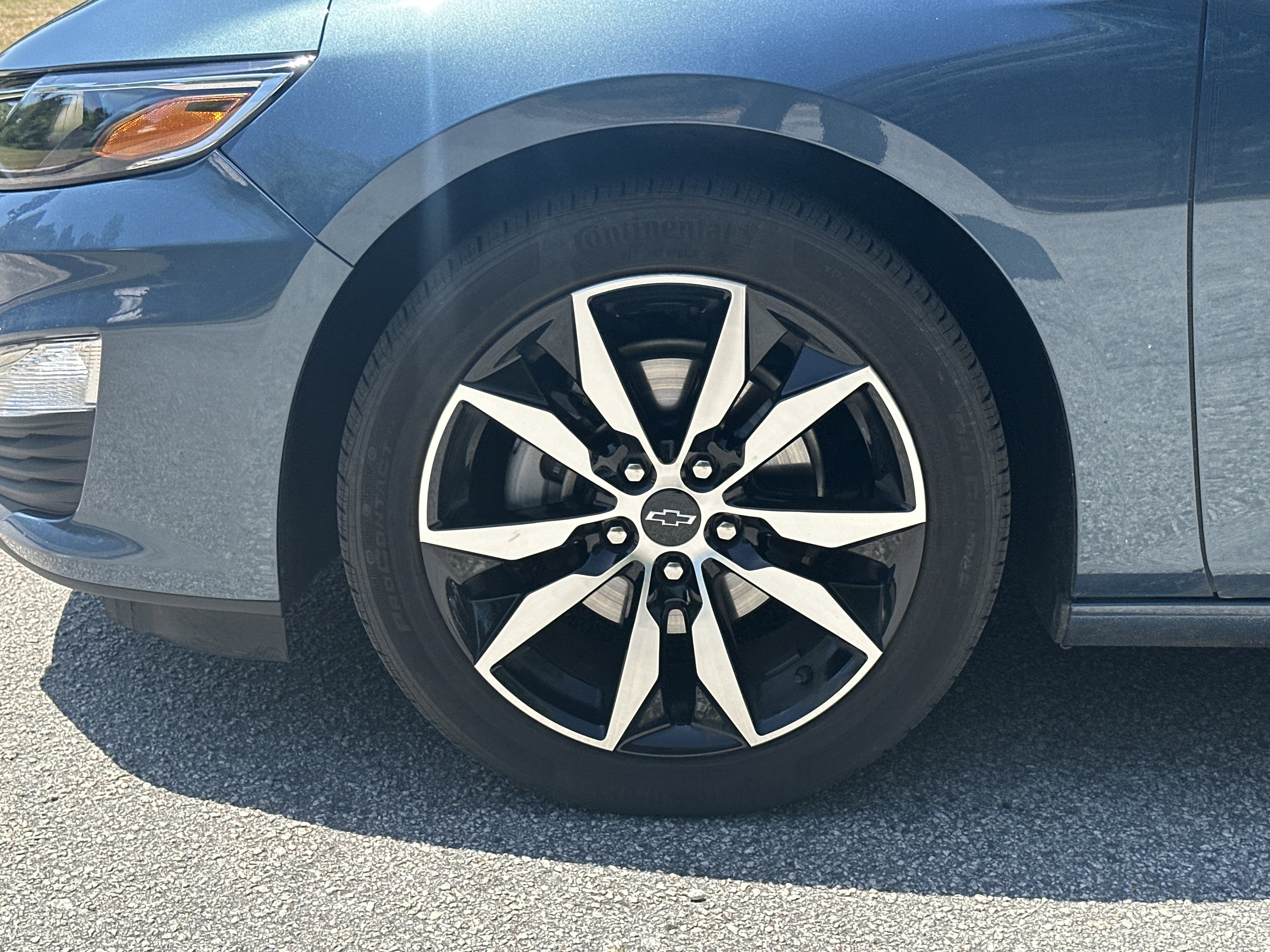 Used 2024 Chevrolet Malibu RS w/ LPO, Floor Liner Package FWD image 11