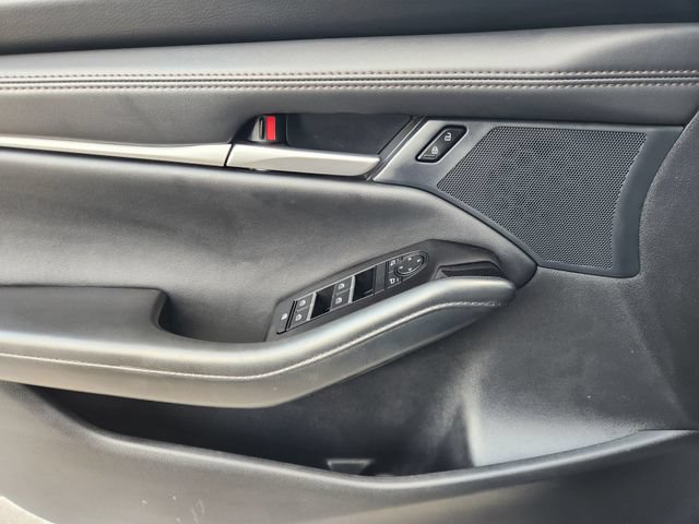 Used 2025 MAZDA MAZDA3 s FWD image 25