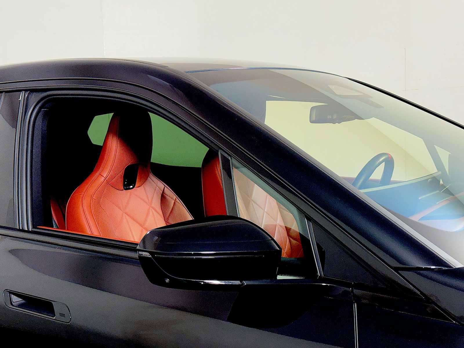 Used 2025 BMW iX M60 w/ Luxury Package image 31