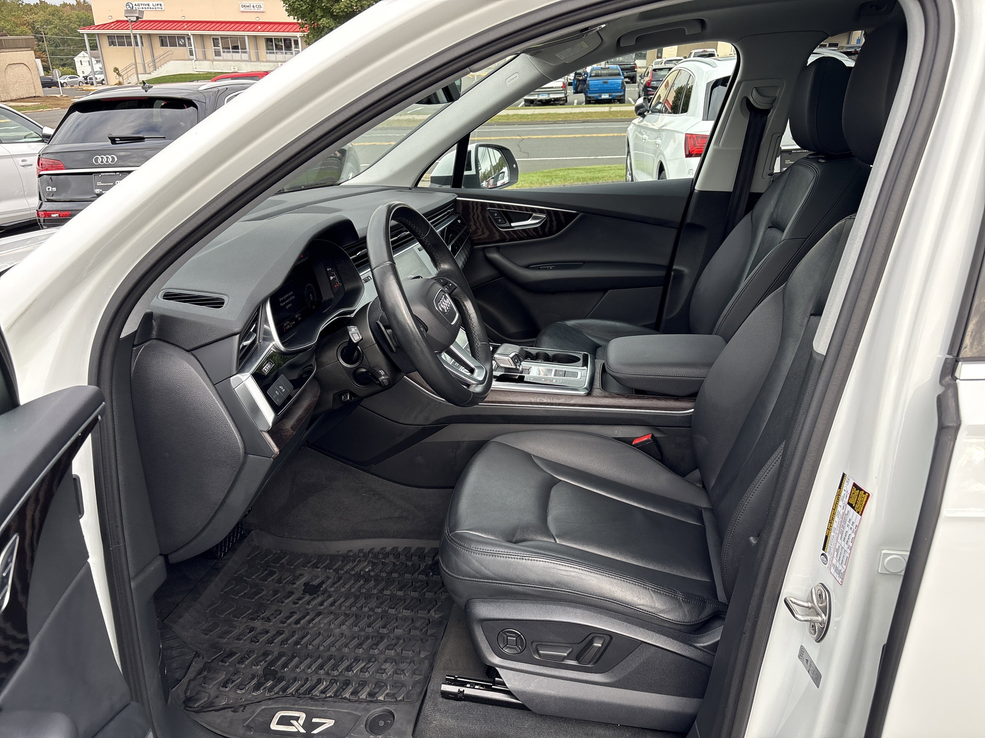 Certified 2022 Audi Q7 2.0T Premium AWD/4WD image 6