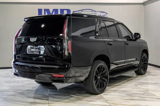 Used 2024 Cadillac Escalade Sport w/ LPO, ONYX Package AWD/4WD image 9