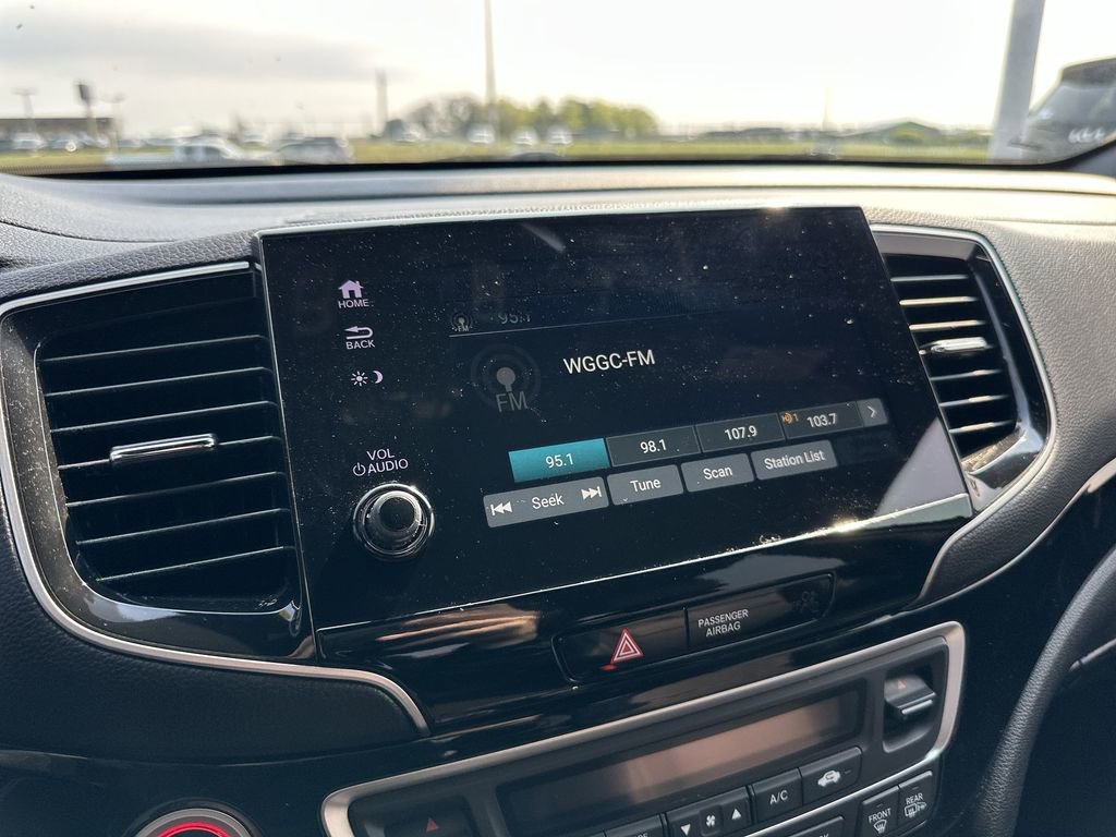 Used 2022 Honda Pilot Black Edition image 16