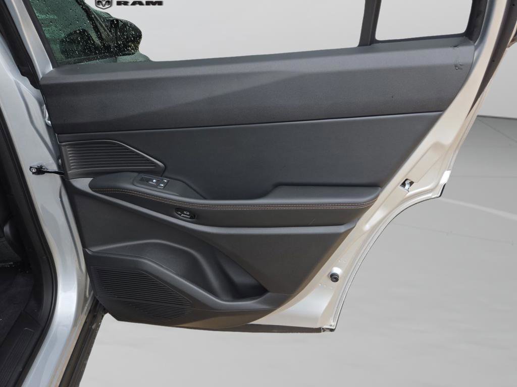 New 2026 Jeep Cherokee Limited AWD/4WD image 28
