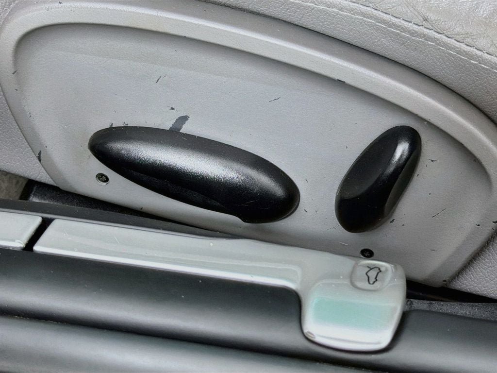 Used 2000 Porsche 911 GT3 RS image 22