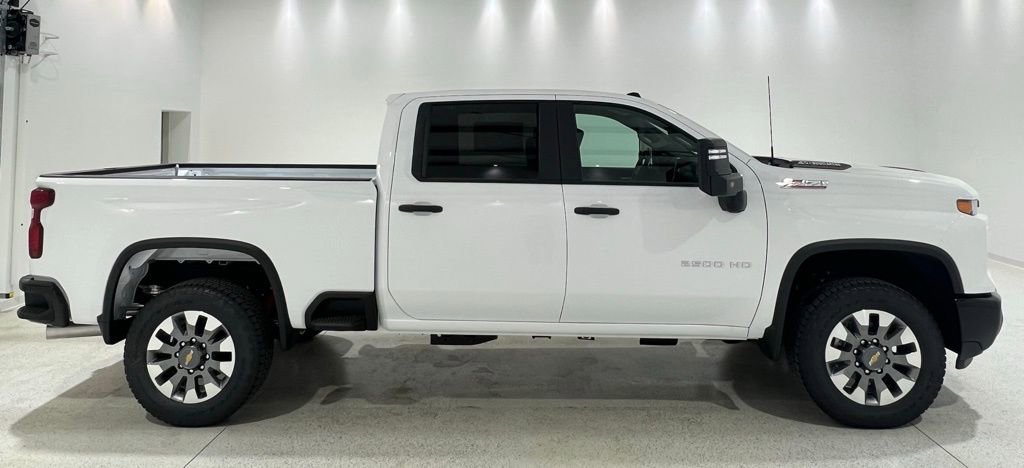 New 2026 Chevrolet Silverado 2500 Custom w/ Custom Value Package image 6