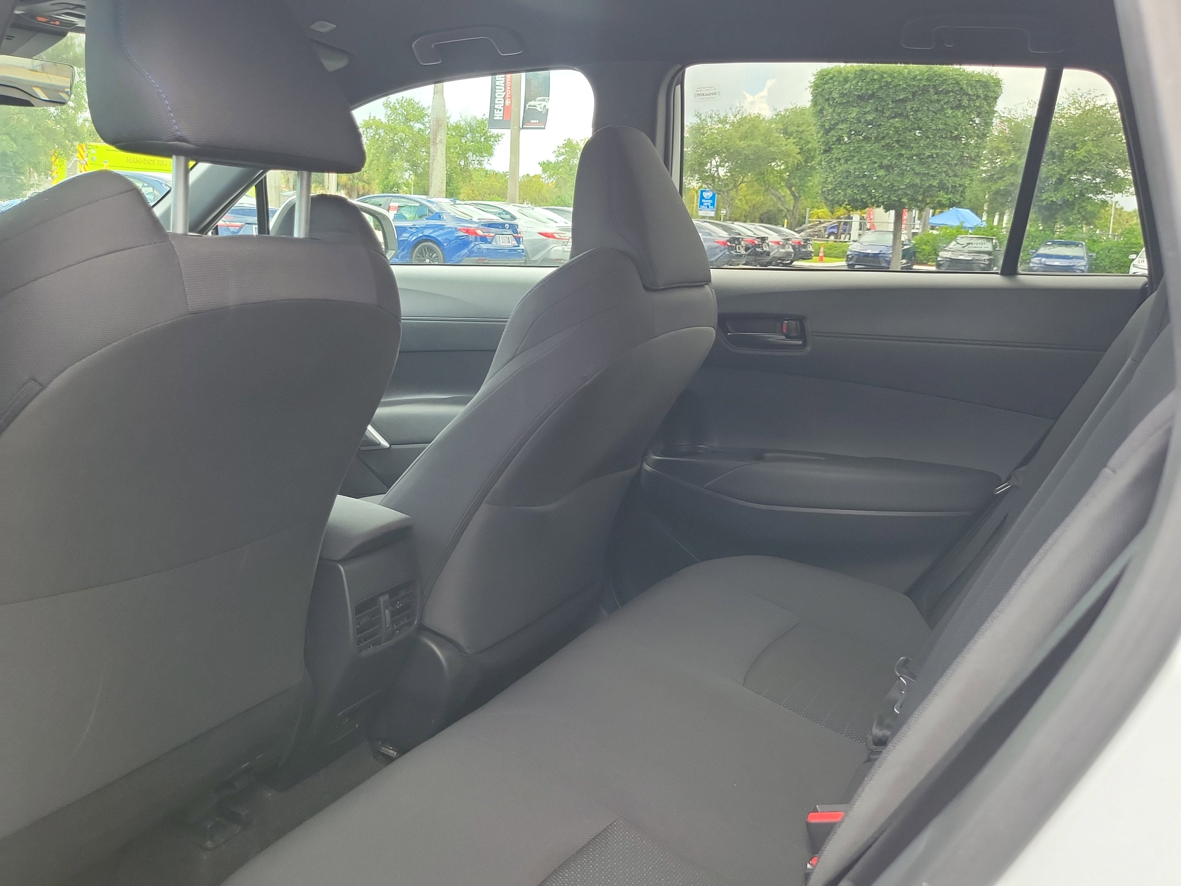 Used 2024 Toyota Corolla Cross SE AWD/4WD image 18